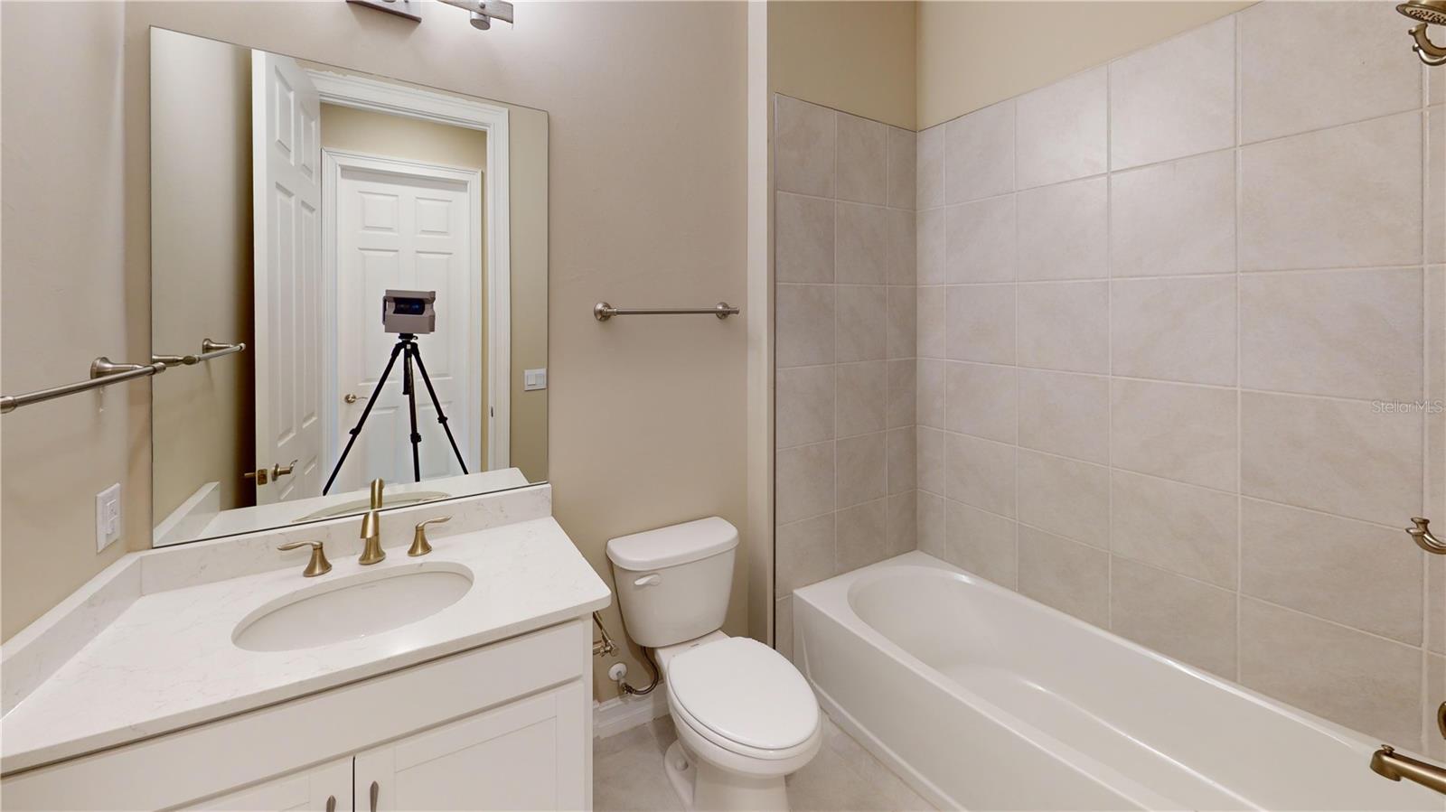 139 Ibiza, Venice, FL 34292