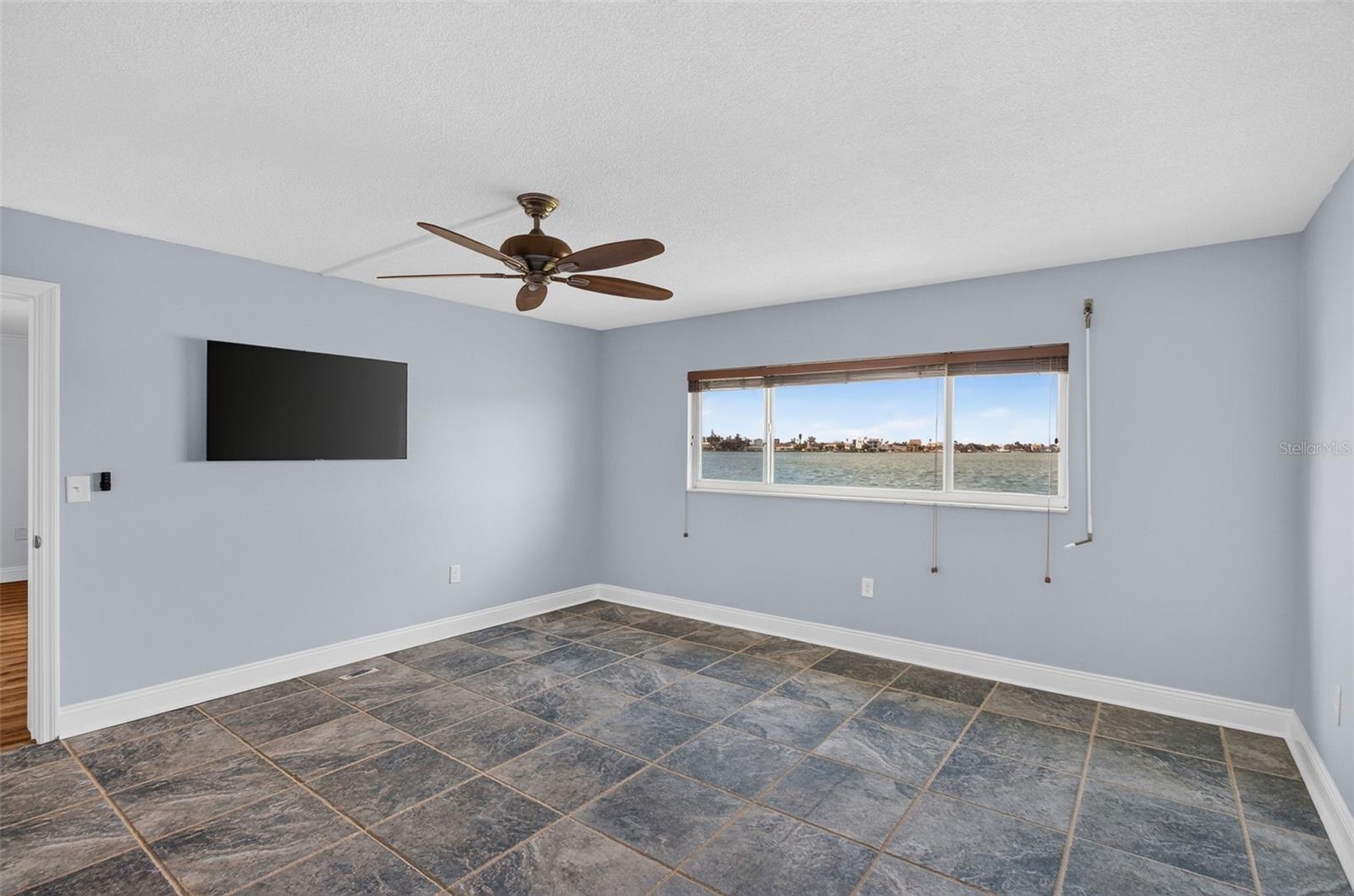 280 126th Unit 103, Treasure Island, FL 33706
