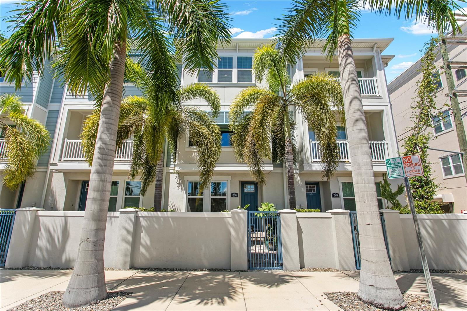 268 8th, St Petersburg, FL 33701