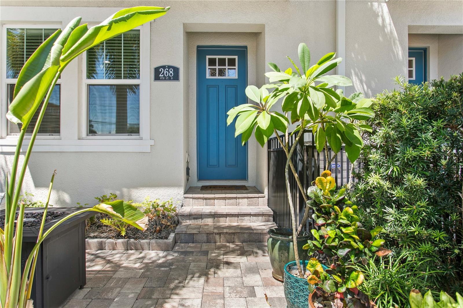 268 8th, St Petersburg, FL 33701