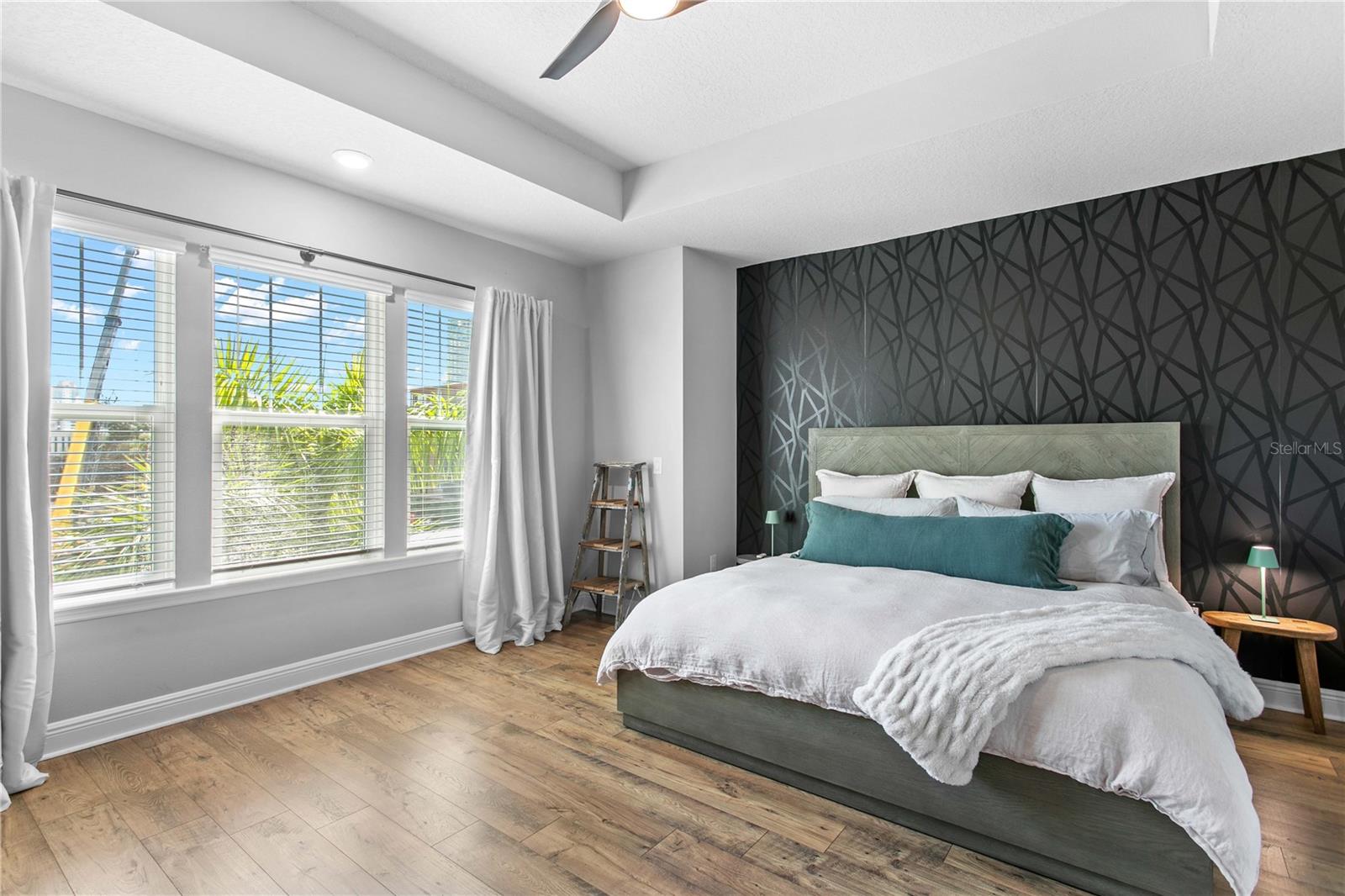268 8th, St Petersburg, FL 33701