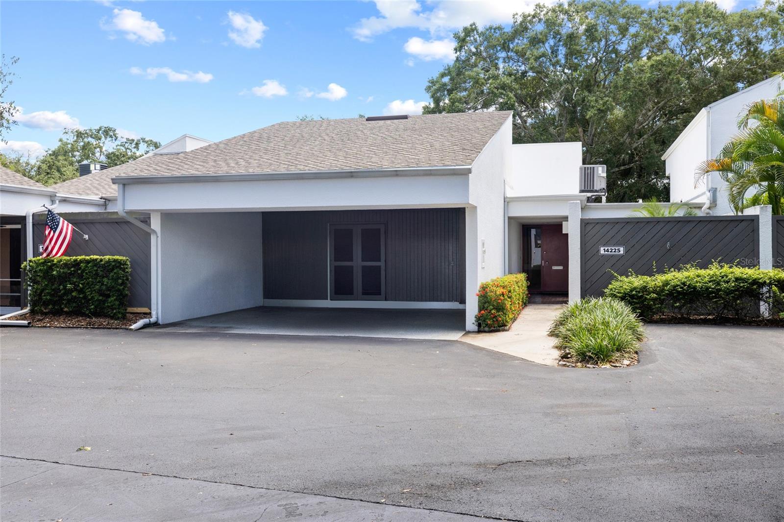 14225 Cypress Unit 14225, Tampa, FL 33618