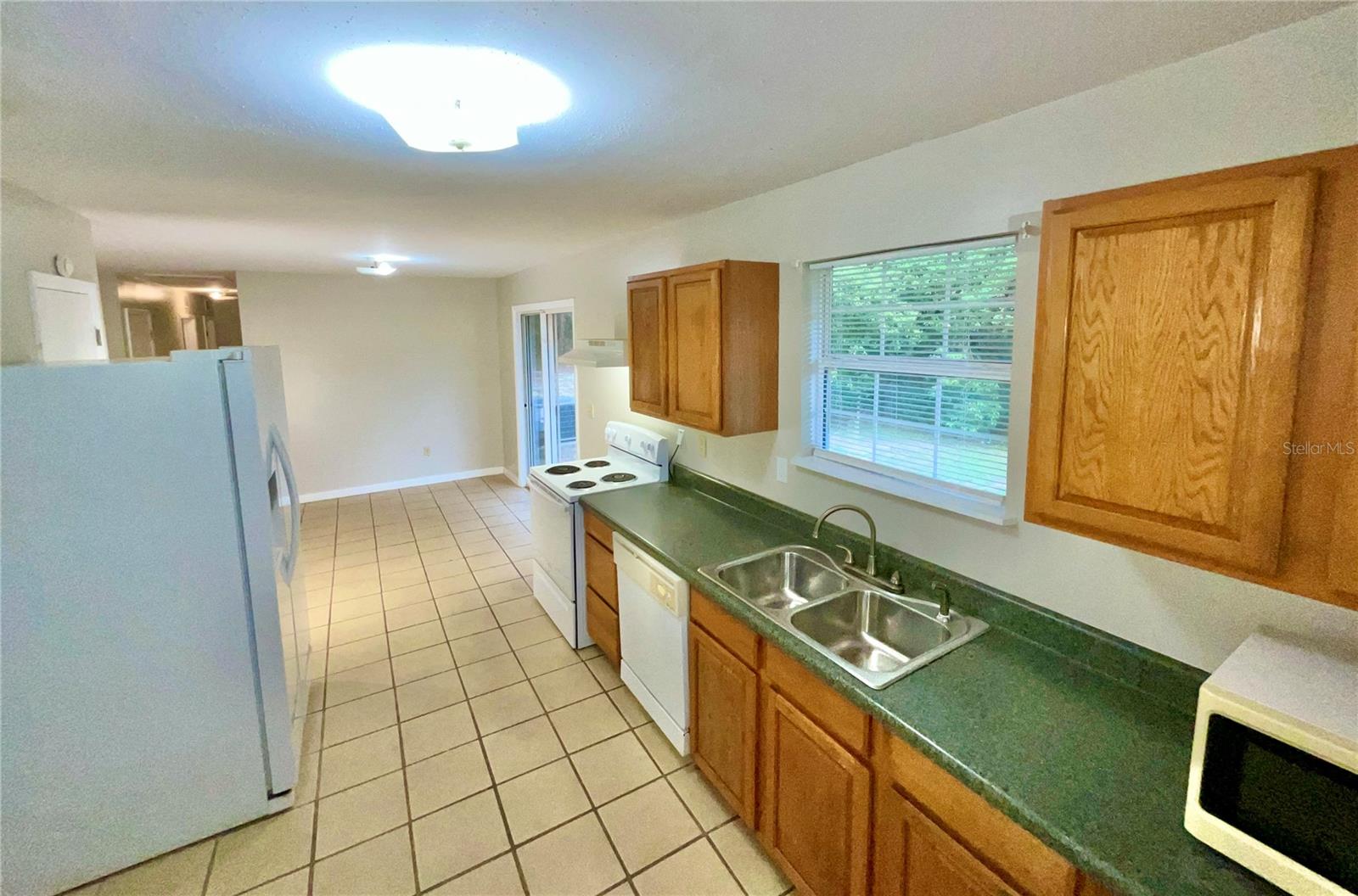 1150 Coral Farms, Florahome, FL 32140