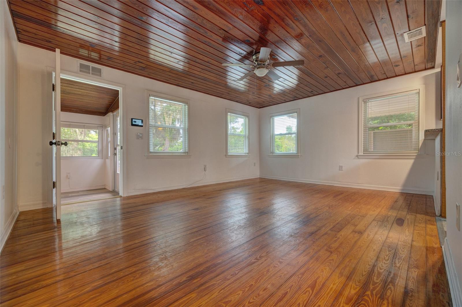 355 Wisconsin, Orange City, FL 32763