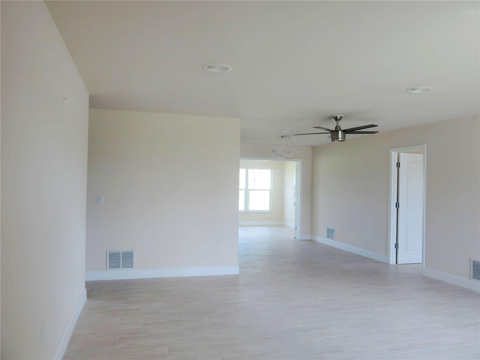 66 Oakland Hills, Rotonda West, FL 33947