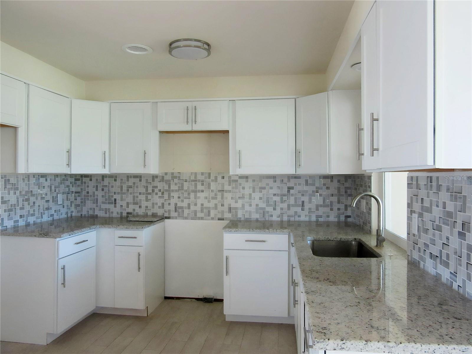 66 Oakland Hills, Rotonda West, FL 33947