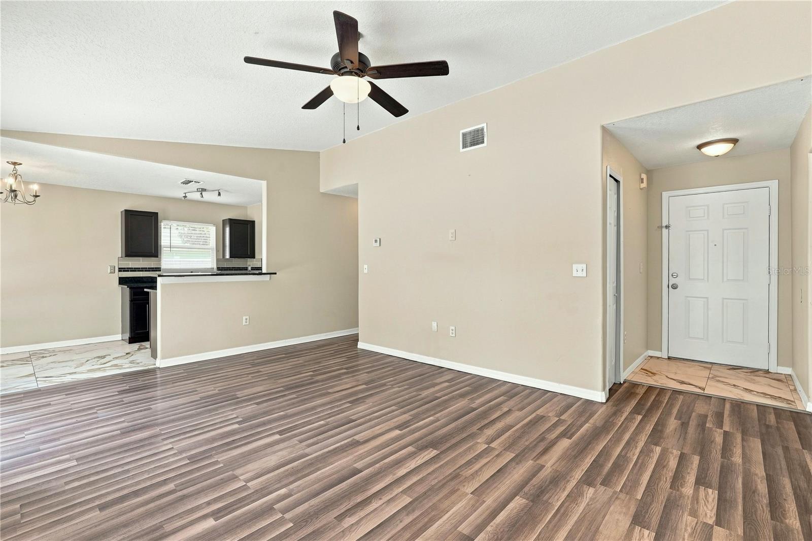 930 Derbyshire, Kissimmee, FL 34758
