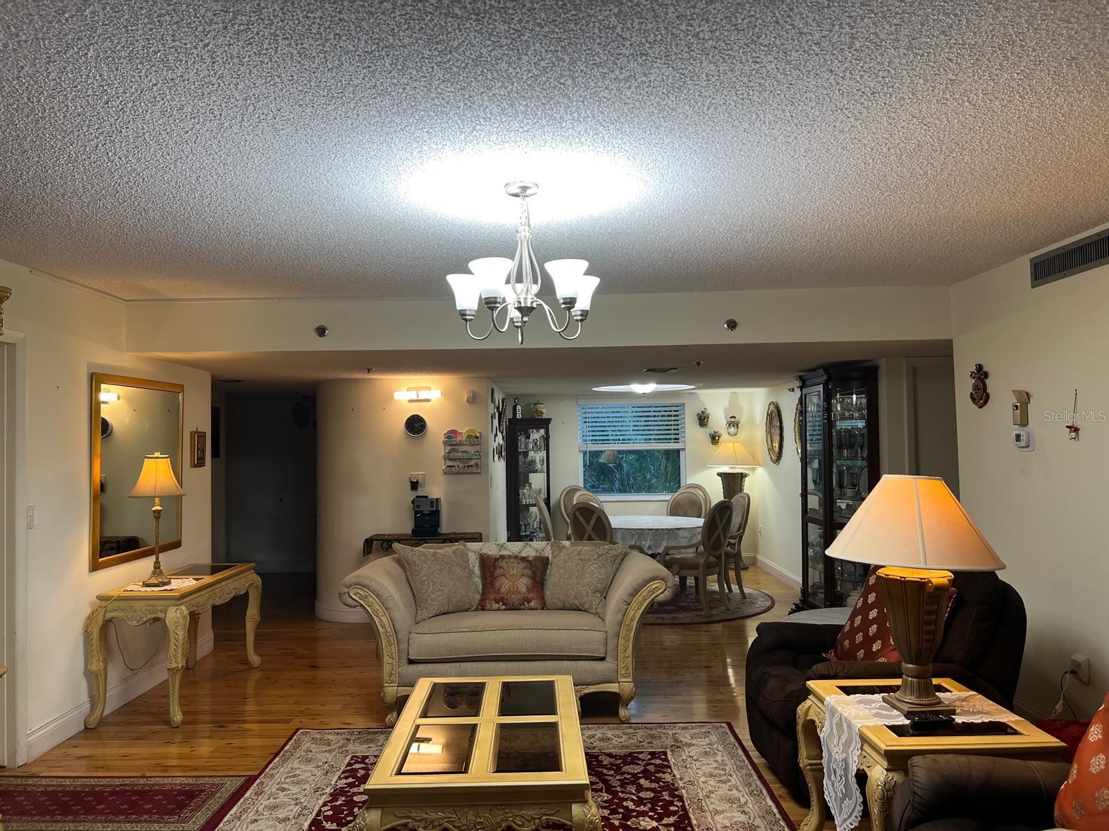 3910 Inverrary Unit B301, Lauderhill, FL 33319