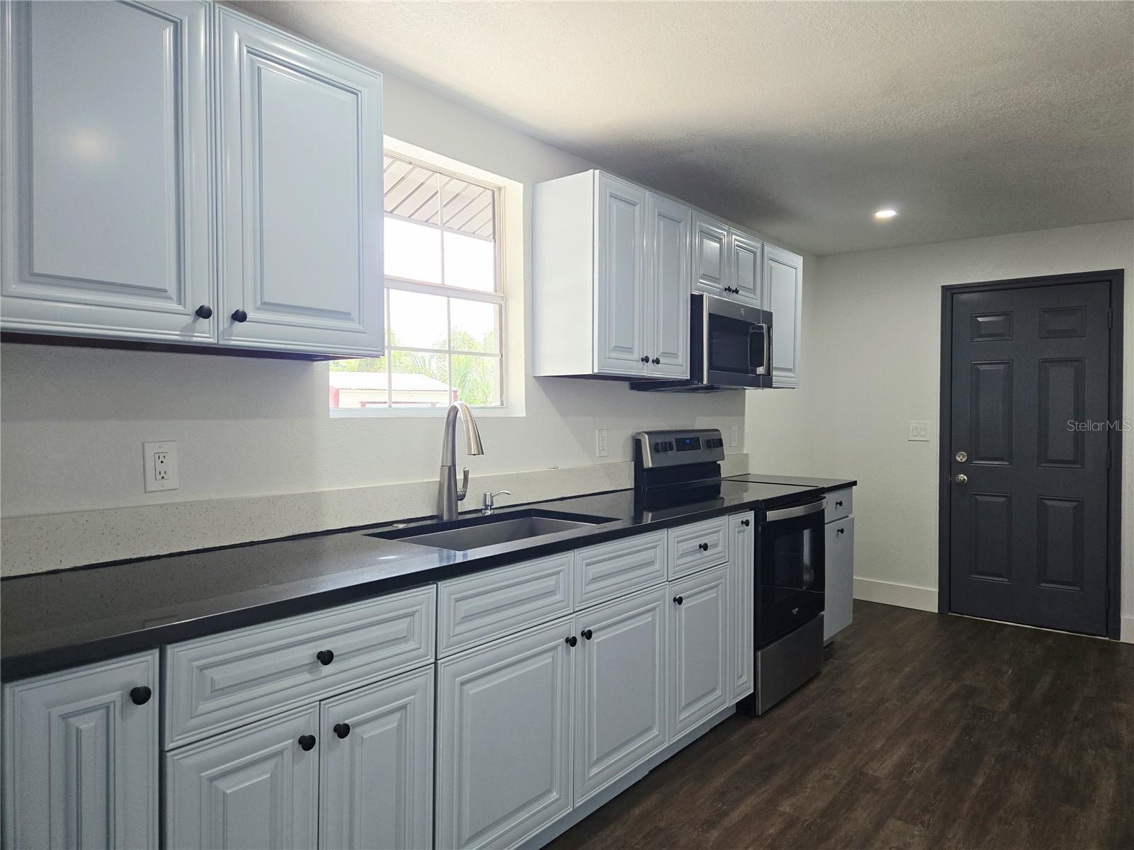 9408 12th, Tampa, FL 33612