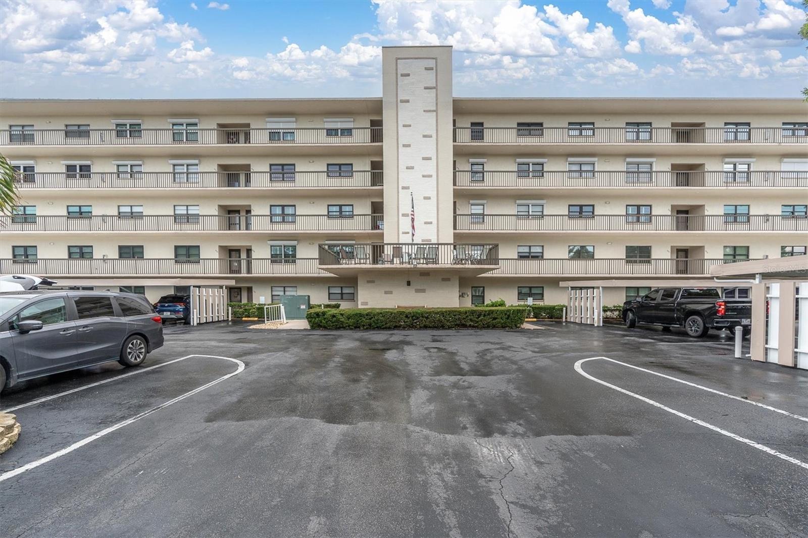 8198 Terrace Garden Unit 511, St Petersburg, FL 33709