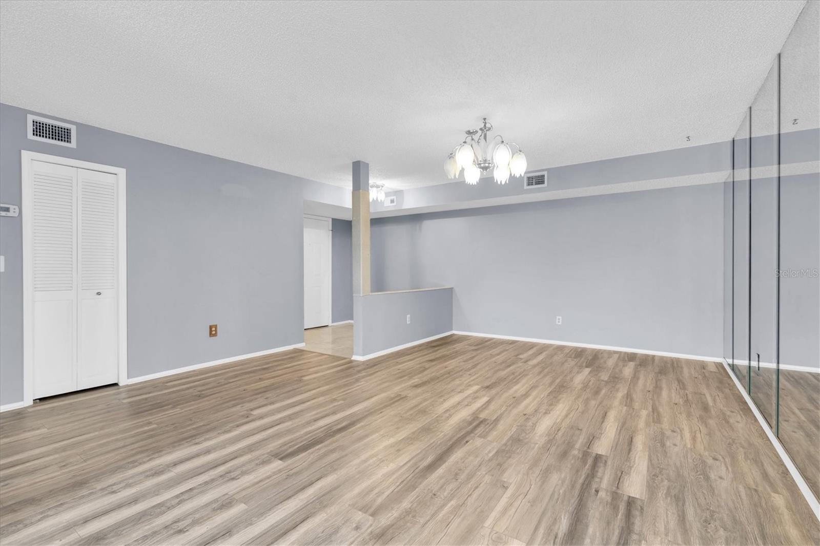 8198 Terrace Garden Unit 511, St Petersburg, FL 33709