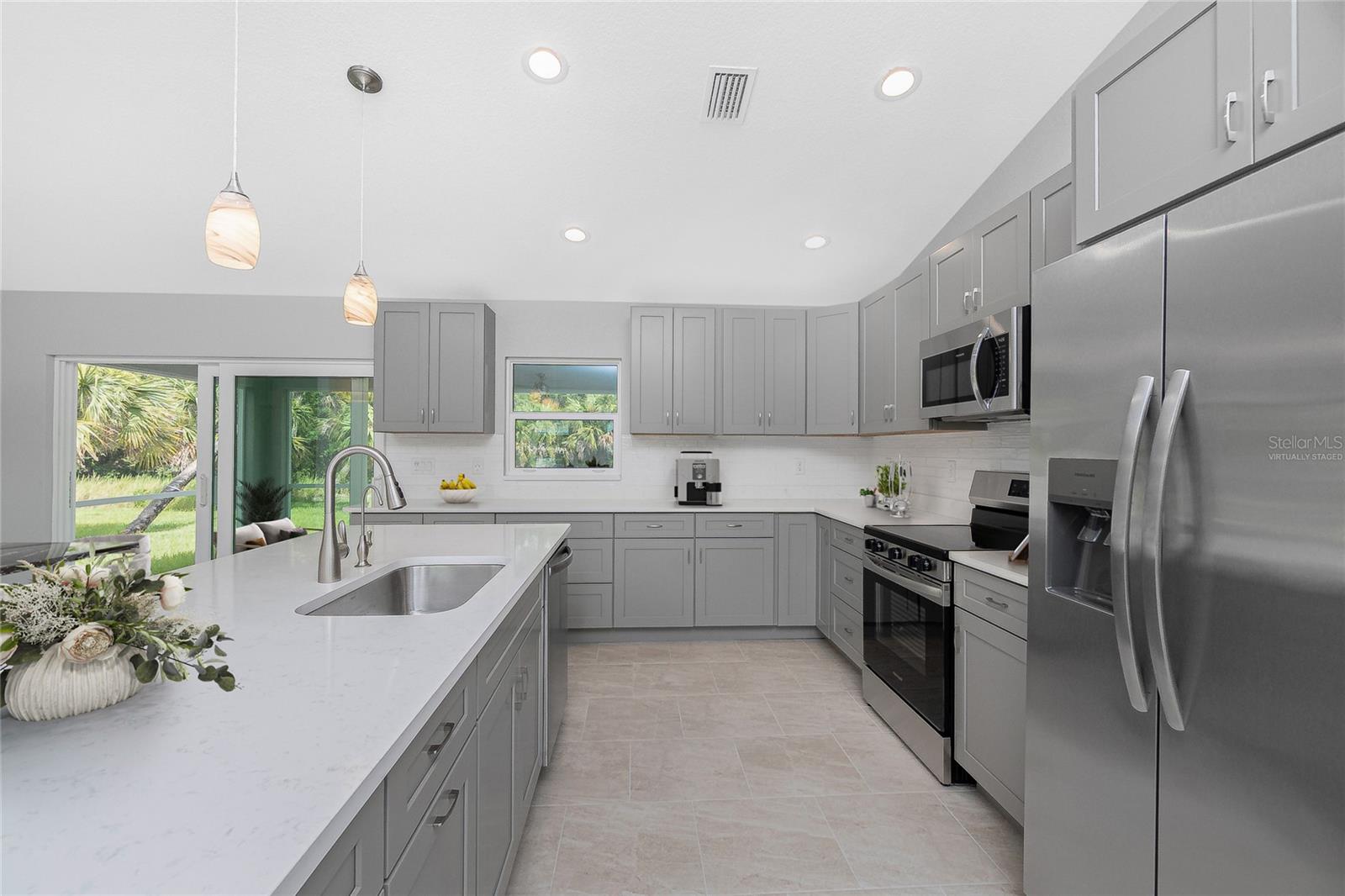 1135 San Mateo, North Port, FL 34288