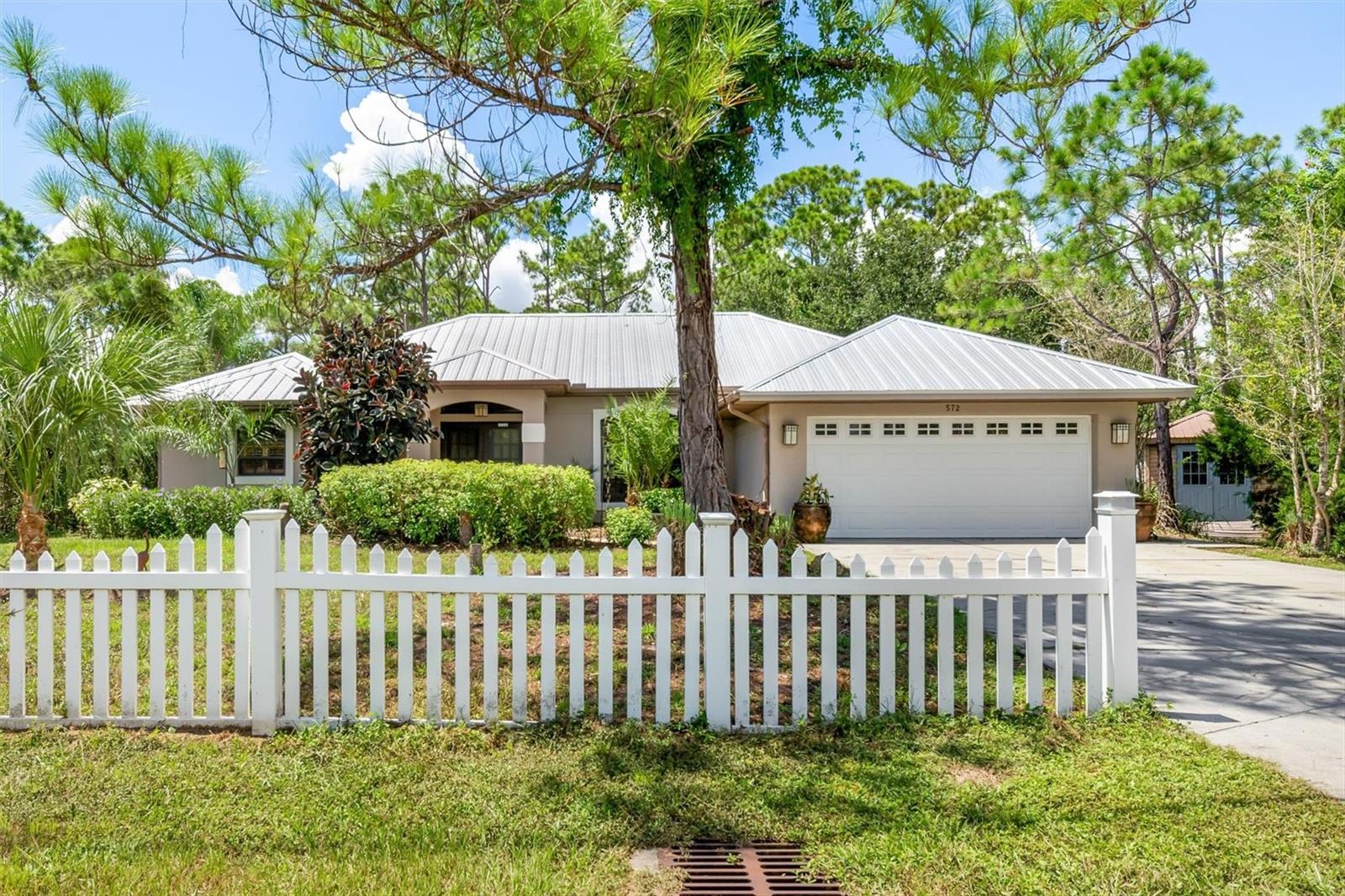 572 Toledo, North Port, FL 34287