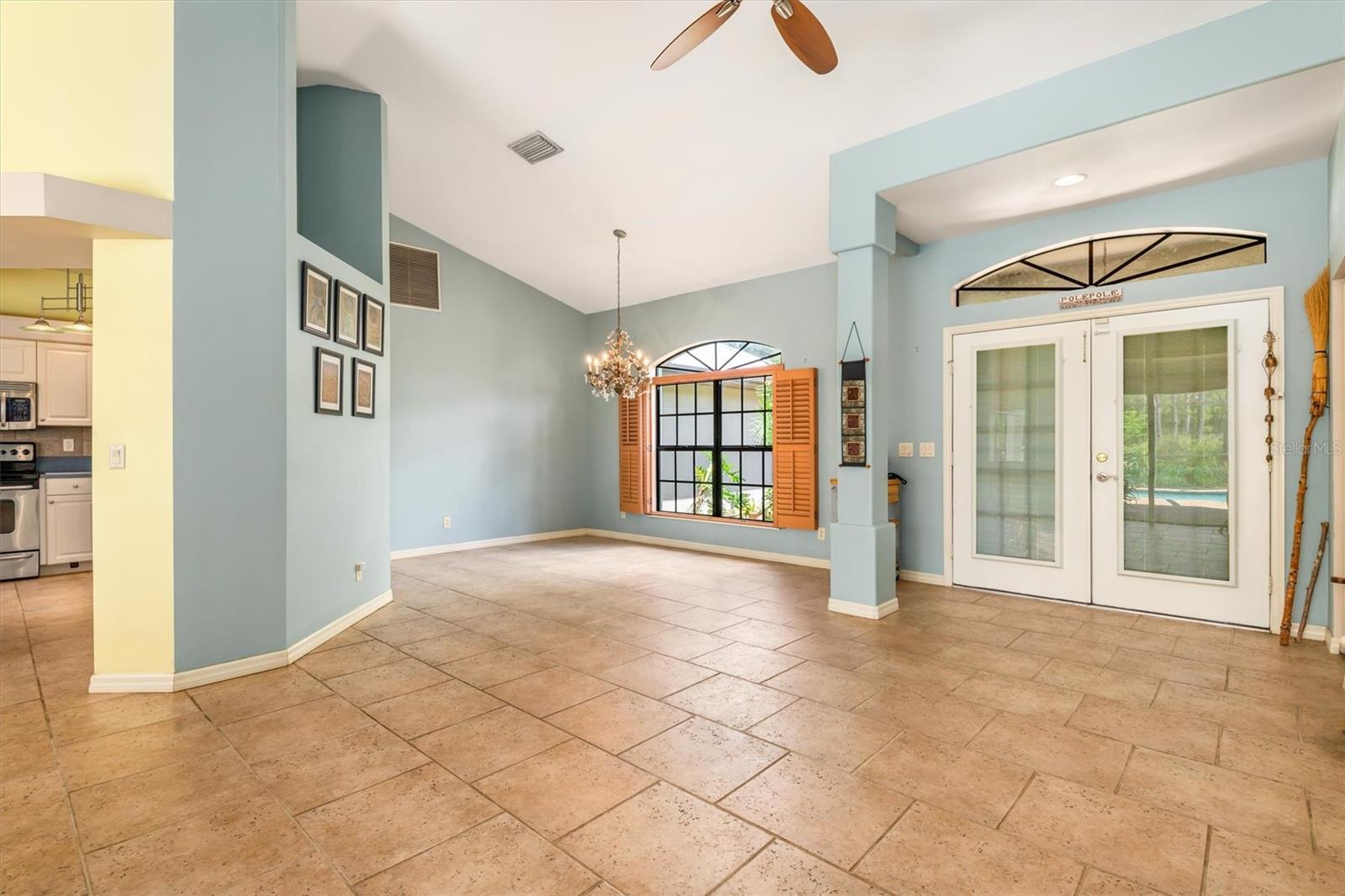 572 Toledo, North Port, FL 34287
