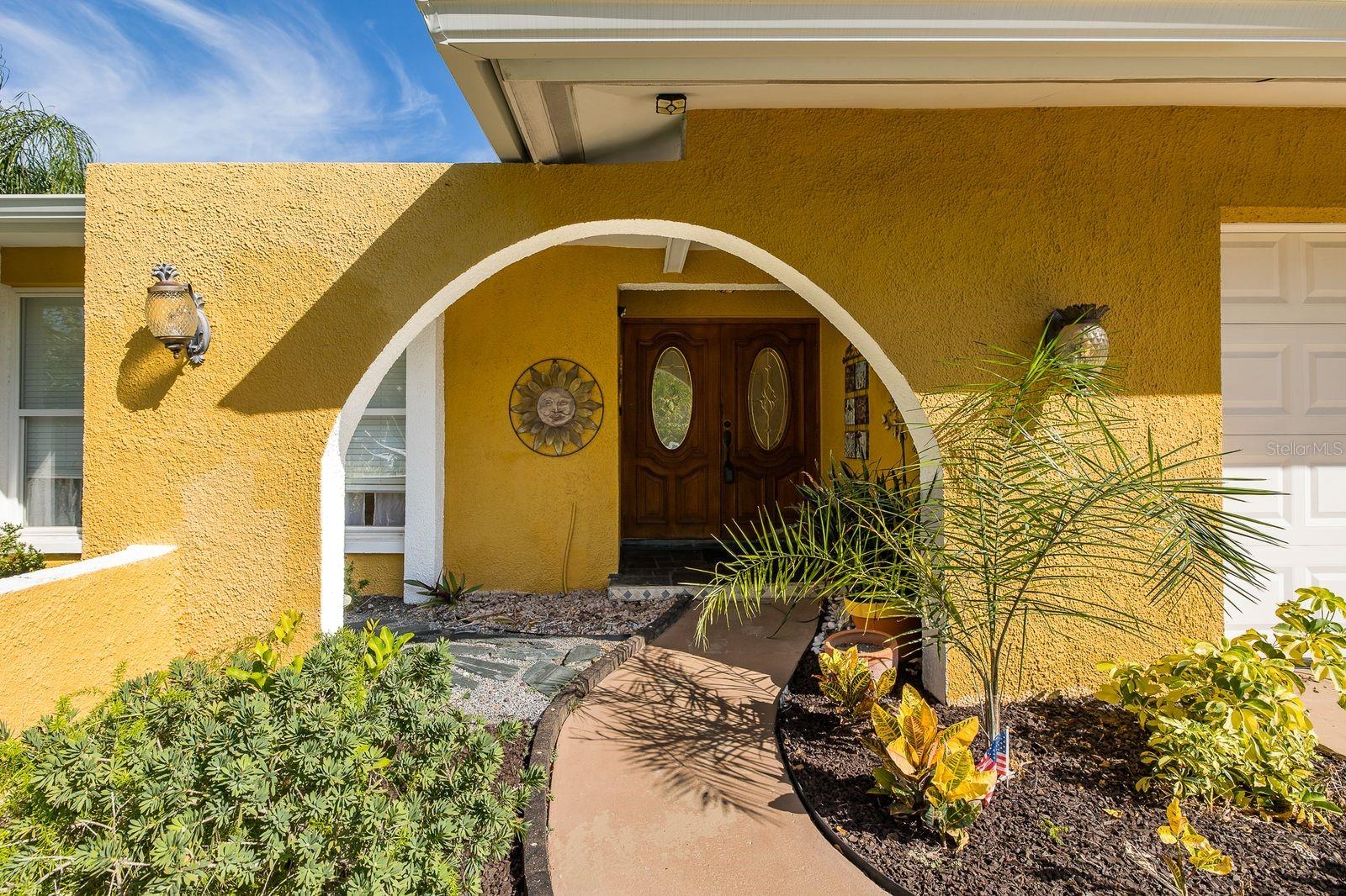 11555 Pine, Seminole, FL 33772