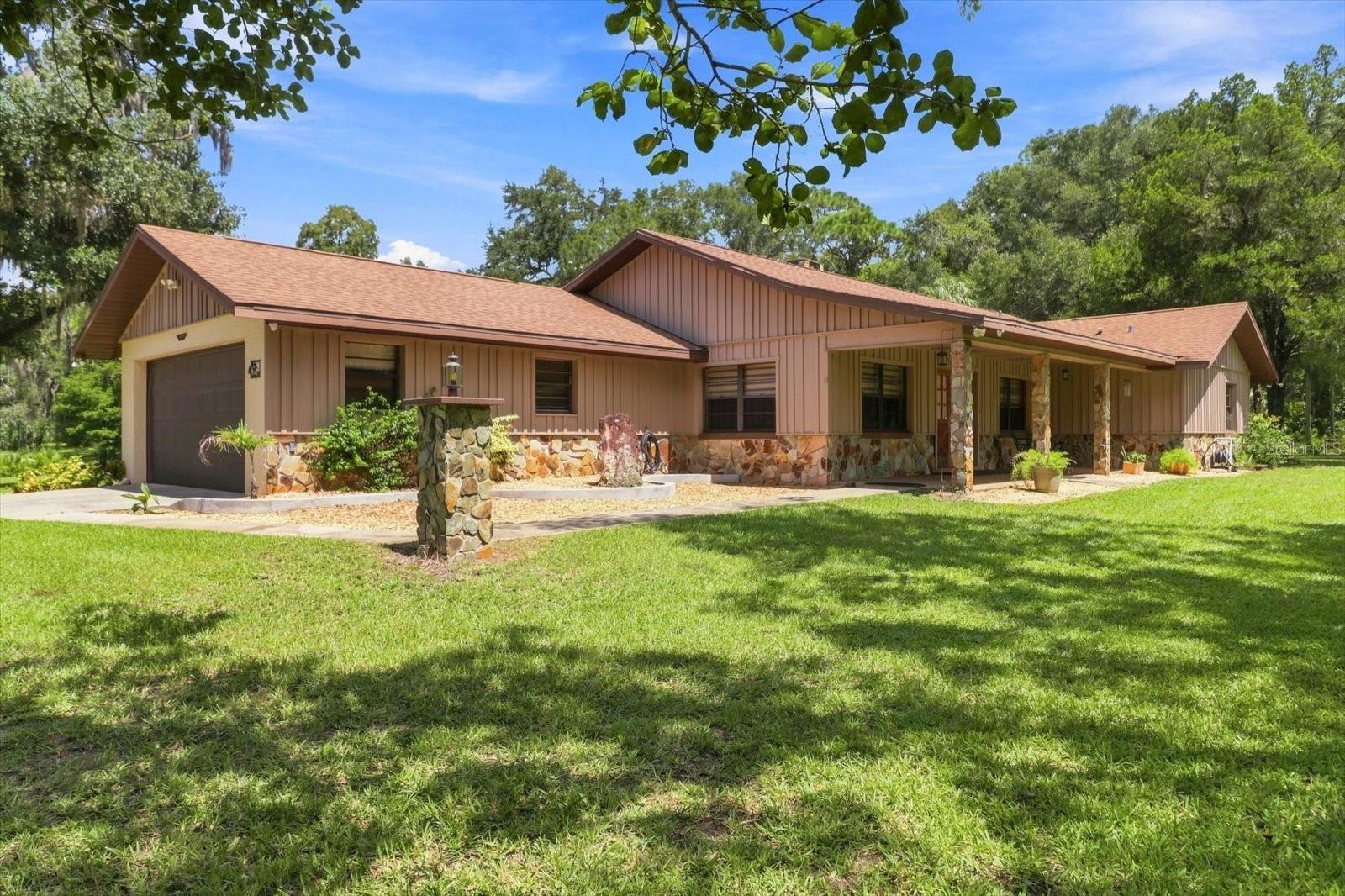 10265 Springtree, Crystal River, FL 34428