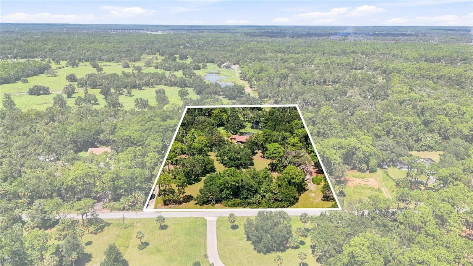 10265 Springtree, Crystal River, FL 34428