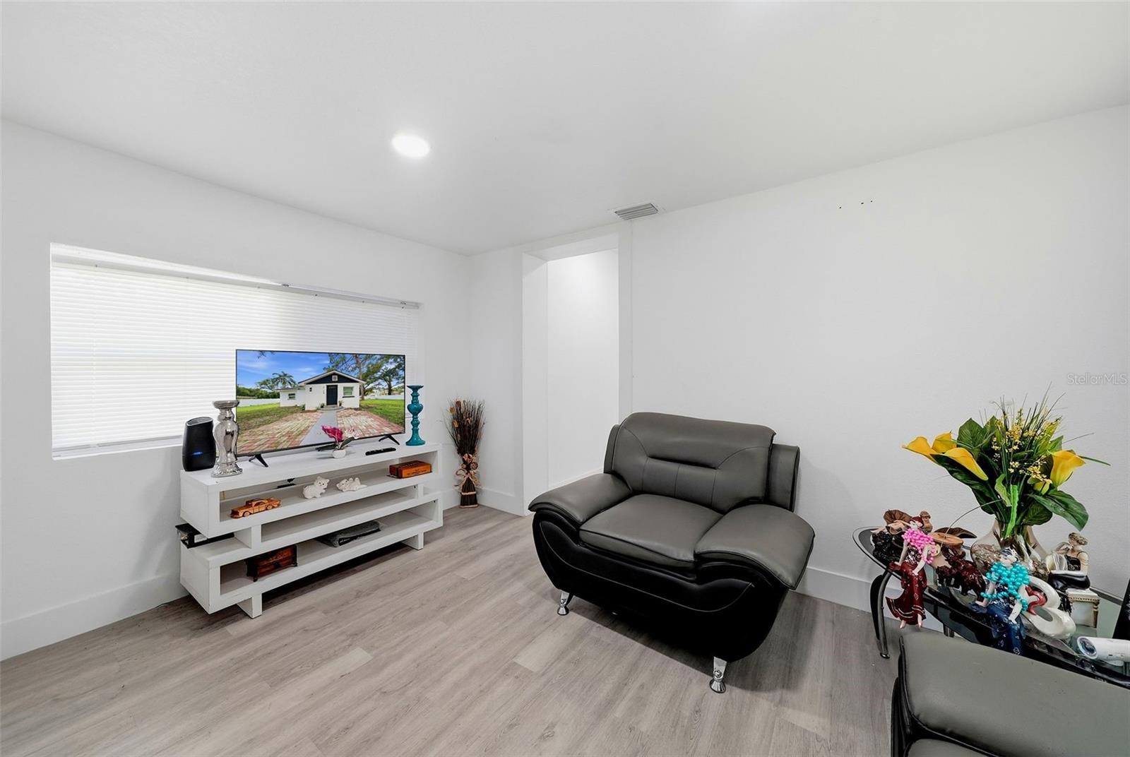 10124 Hyacinth, Tampa, FL 33612