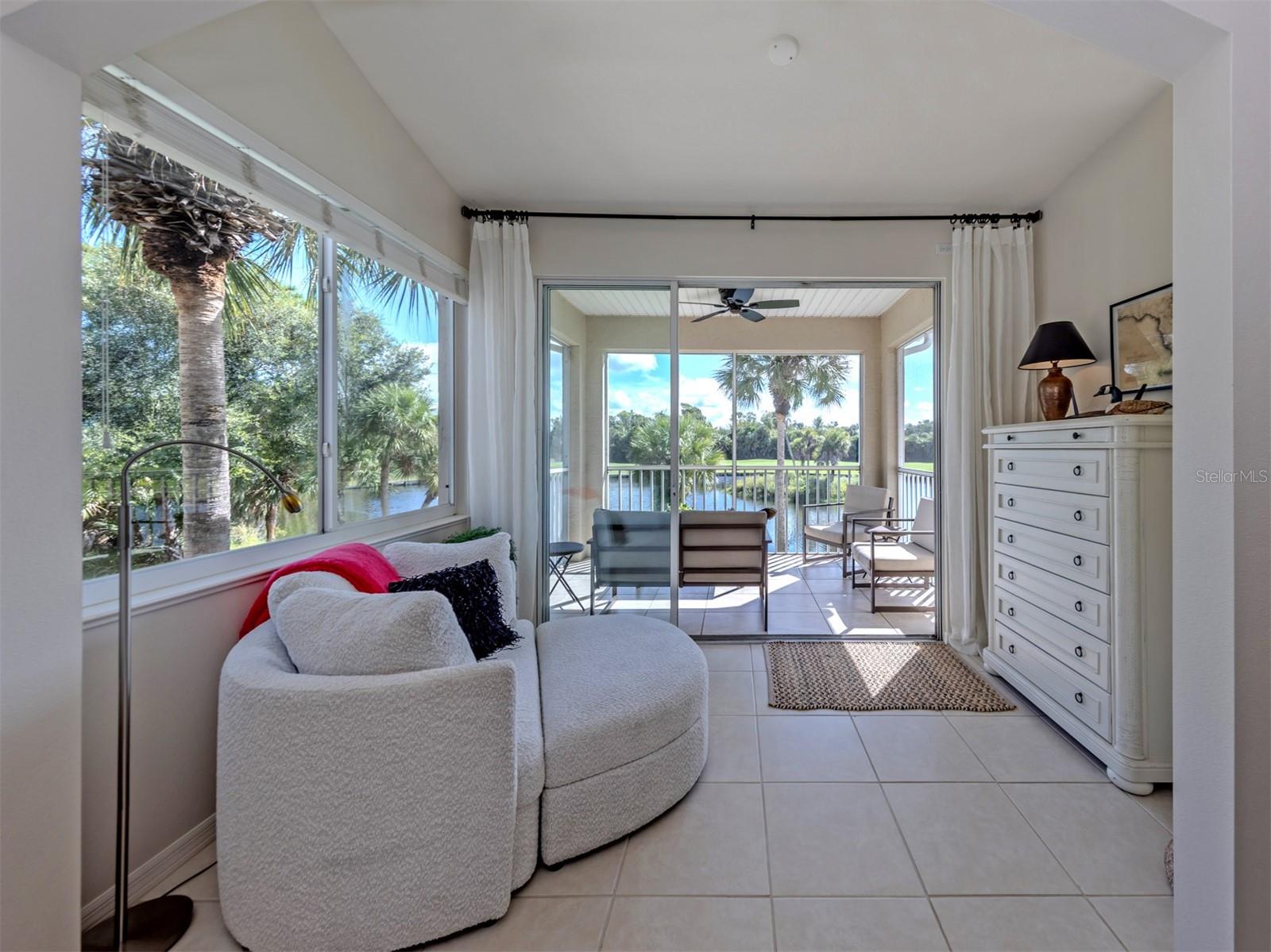 107 Woodbridge Unit 202, Venice, FL 34293