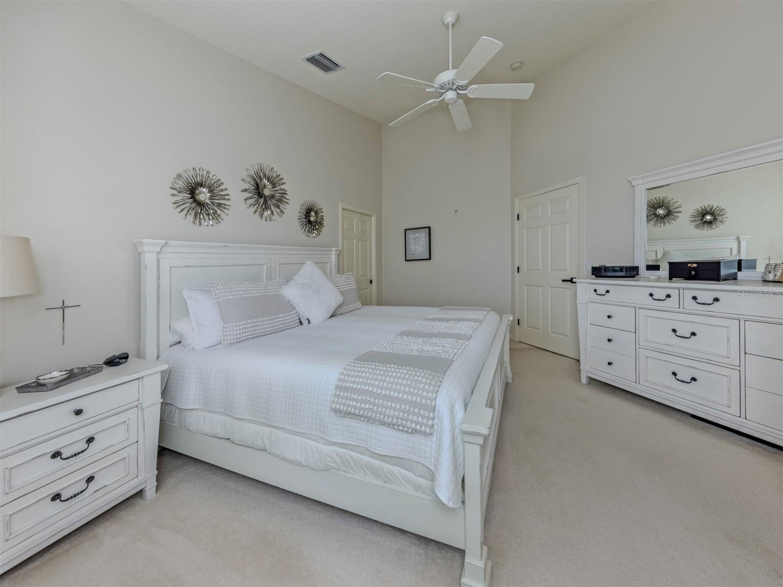 107 Woodbridge Unit 202, Venice, FL 34293