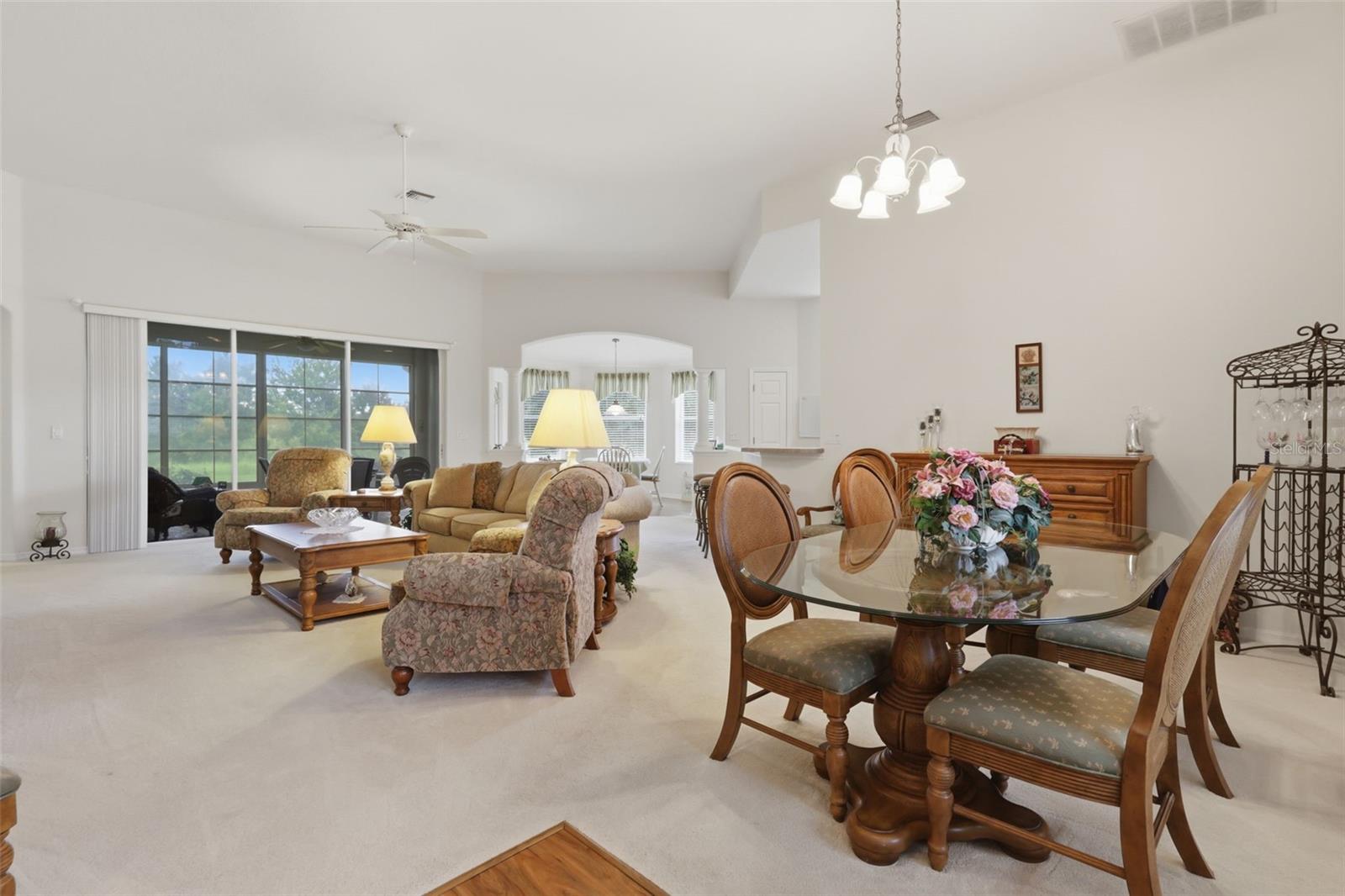 20743 Queen Alexandra, Leesburg, FL 34748