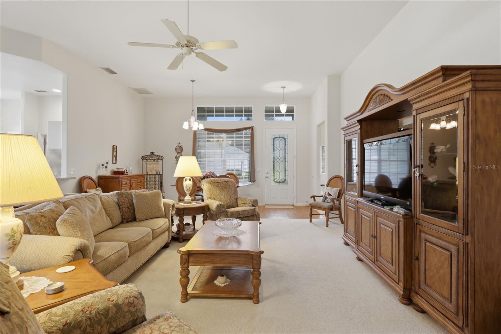 20743 Queen Alexandra, Leesburg, FL 34748