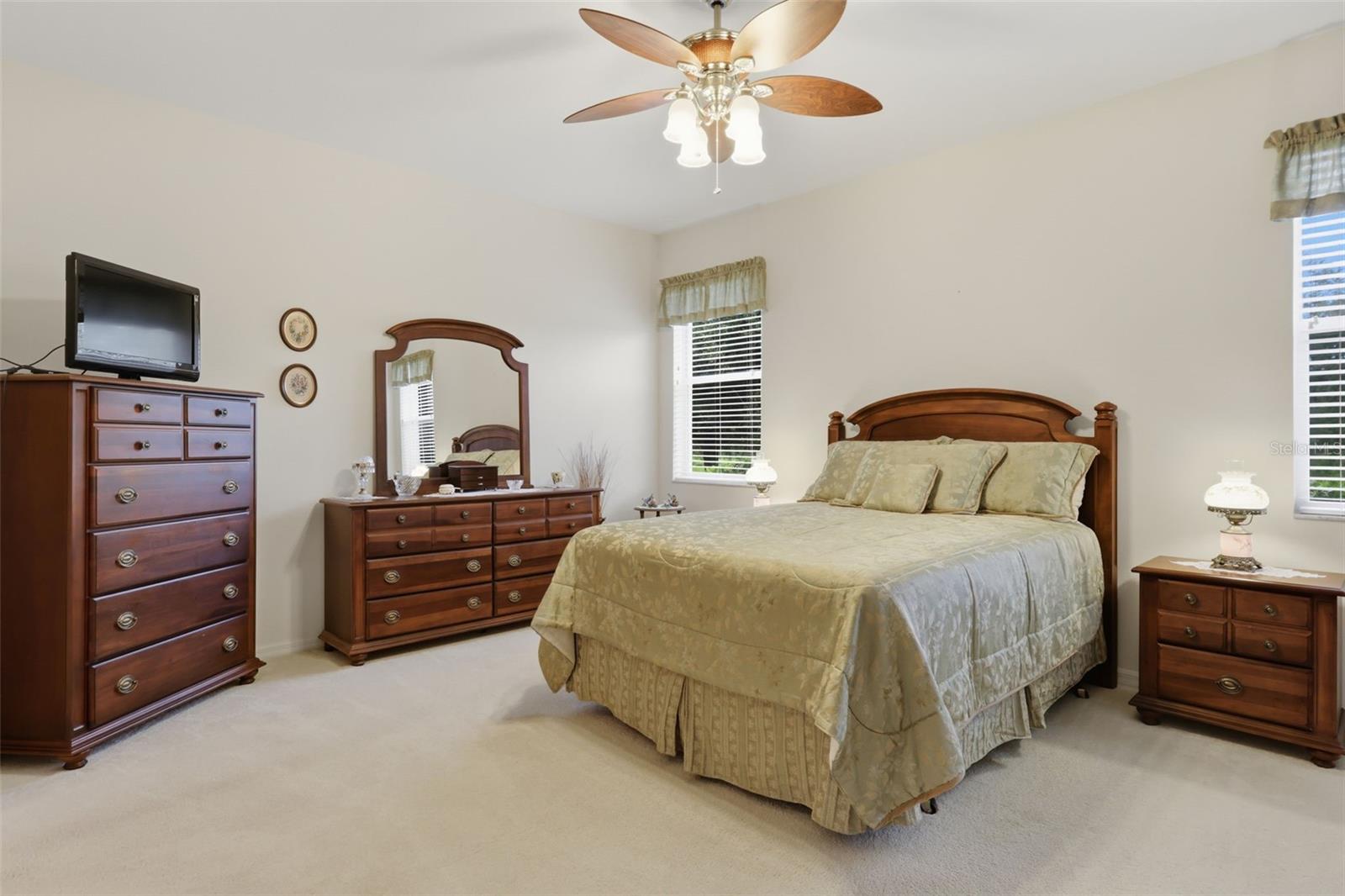 20743 Queen Alexandra, Leesburg, FL 34748