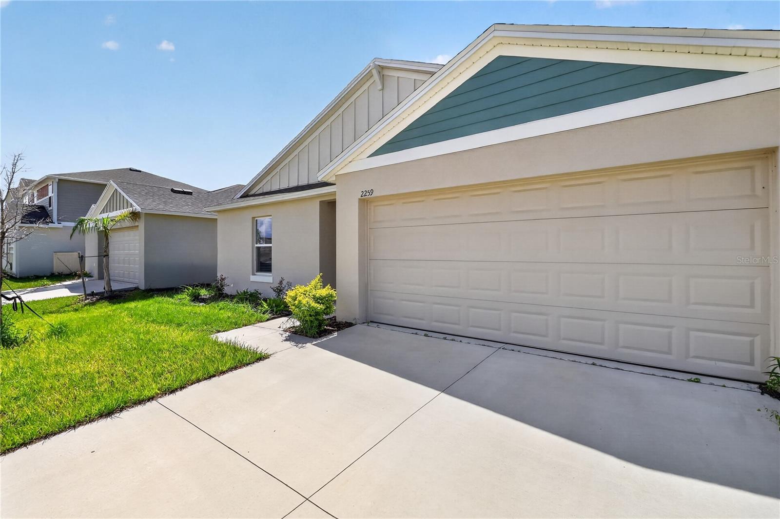 2259 Canyon Oak Dr, Davenport, FL 33837