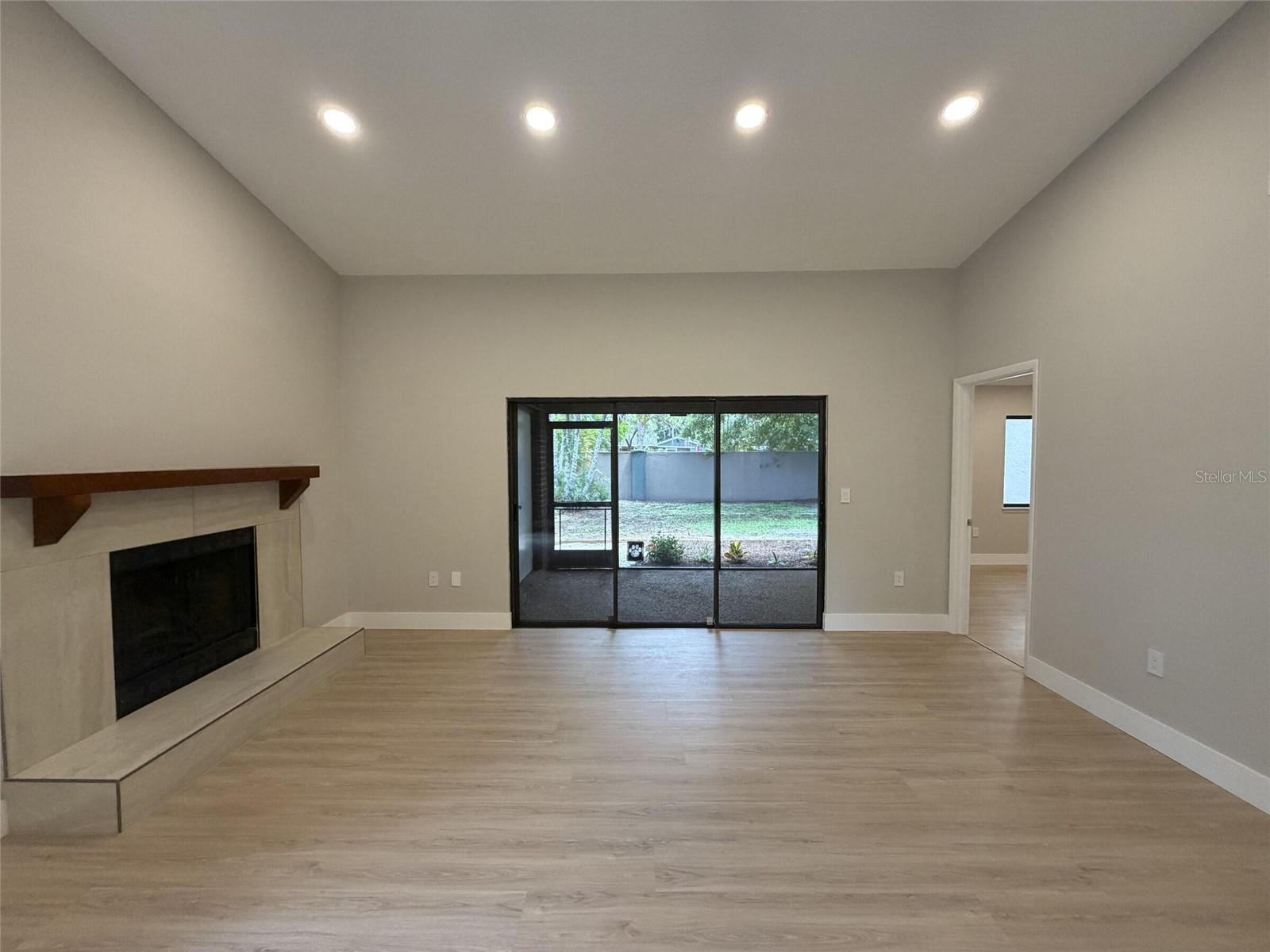 971 Sunridge Unit 110, Sarasota, FL 34234