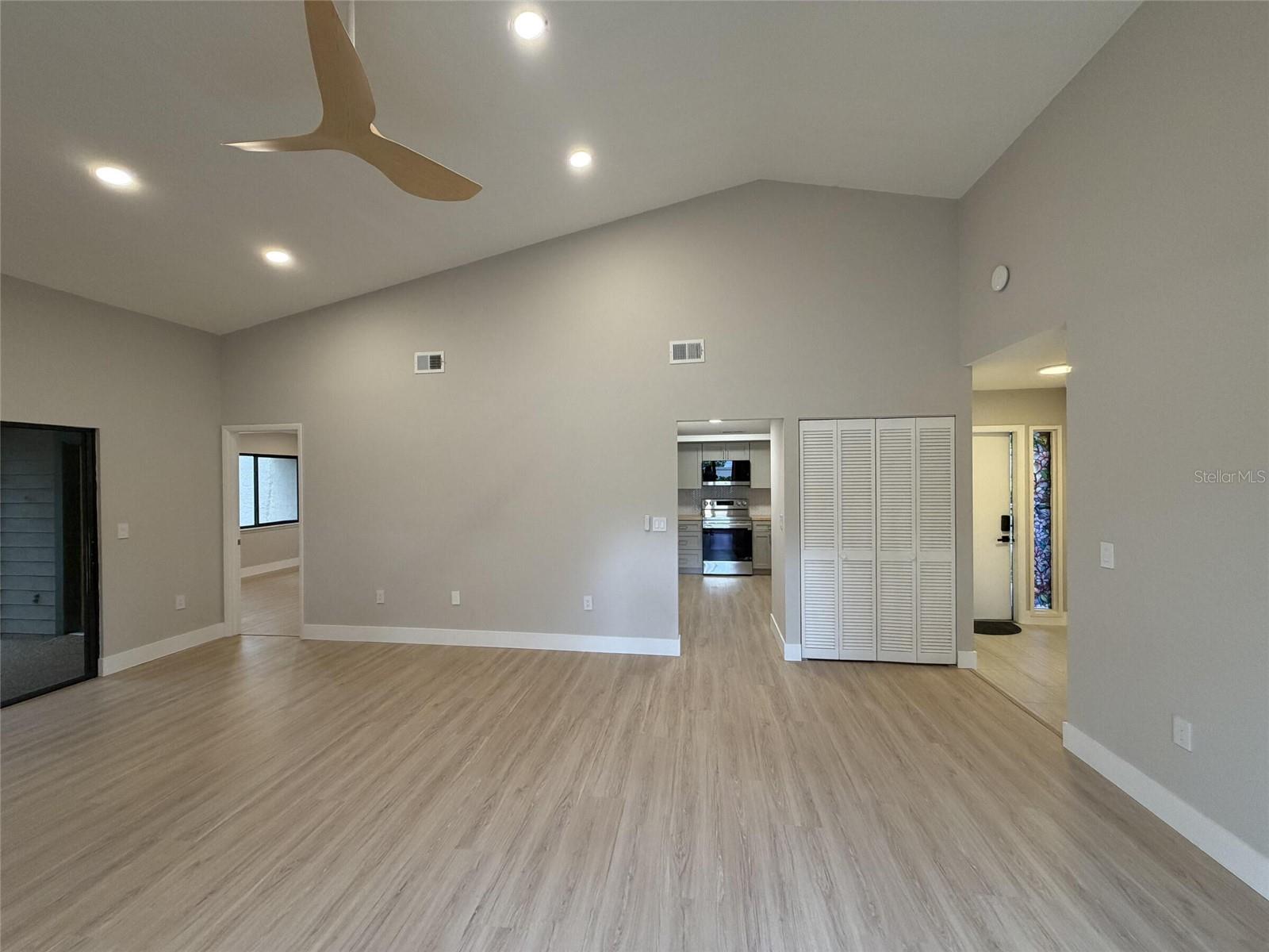 971 Sunridge Unit 110, Sarasota, FL 34234