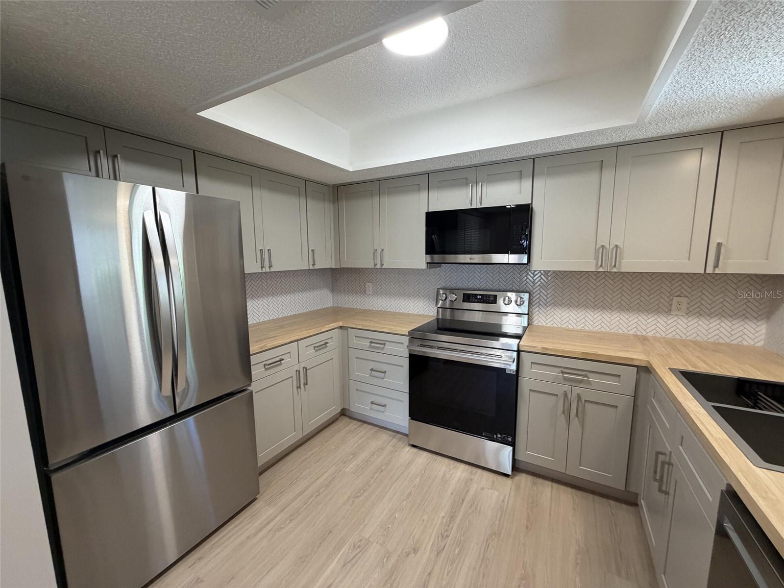 971 Sunridge Unit 110, Sarasota, FL 34234