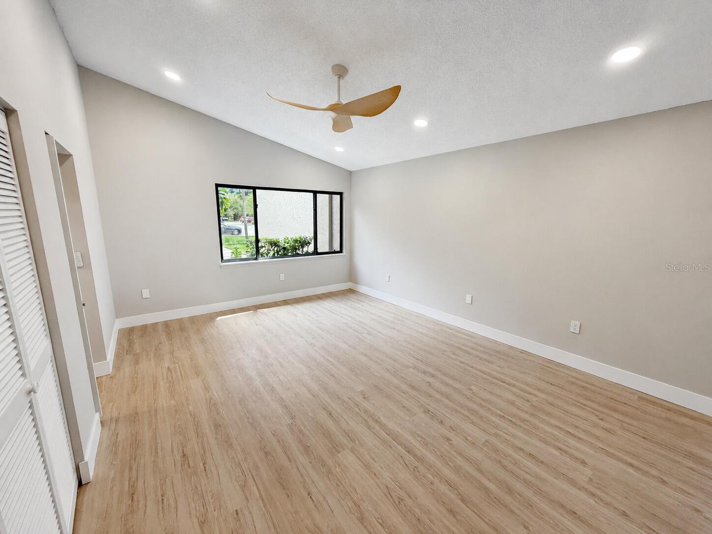971 Sunridge Unit 110, Sarasota, FL 34234