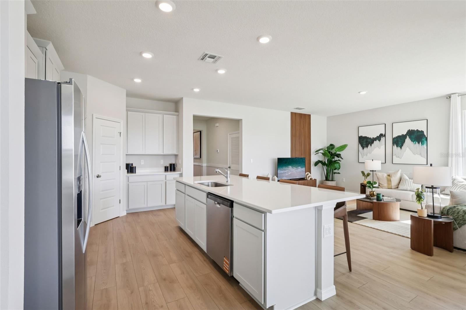 8595 Hempstead, Mount Dora, FL 32757