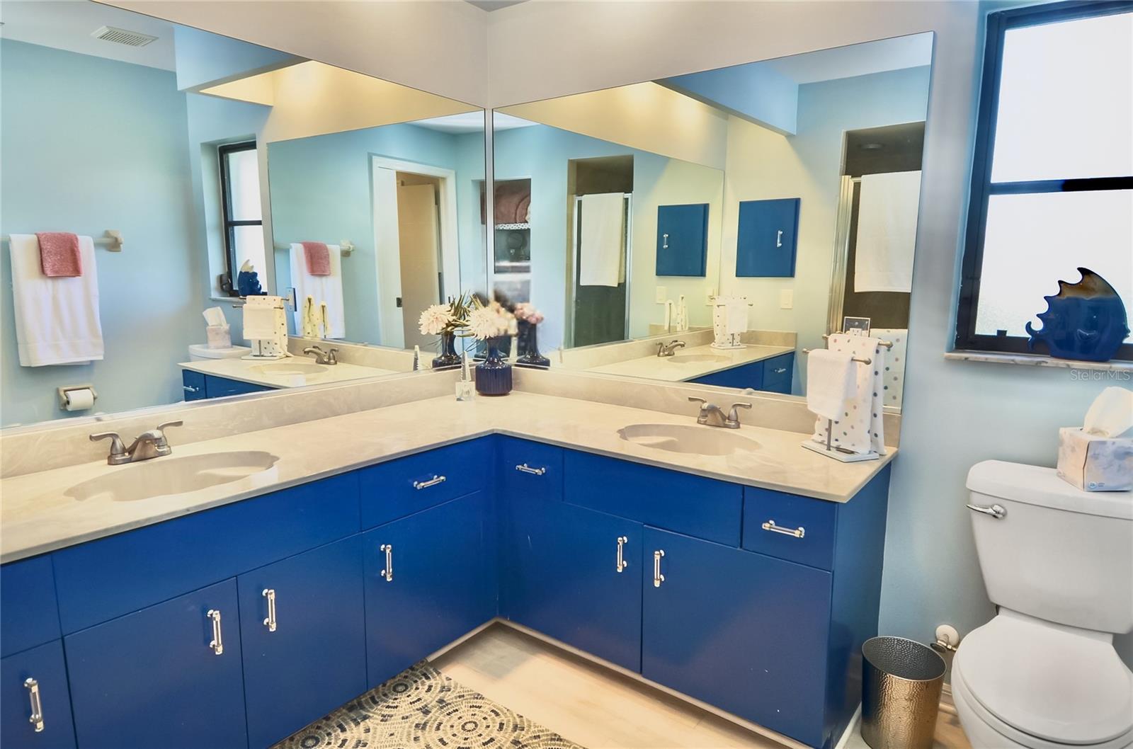 3286 Meadow Run, Venice, FL 34293