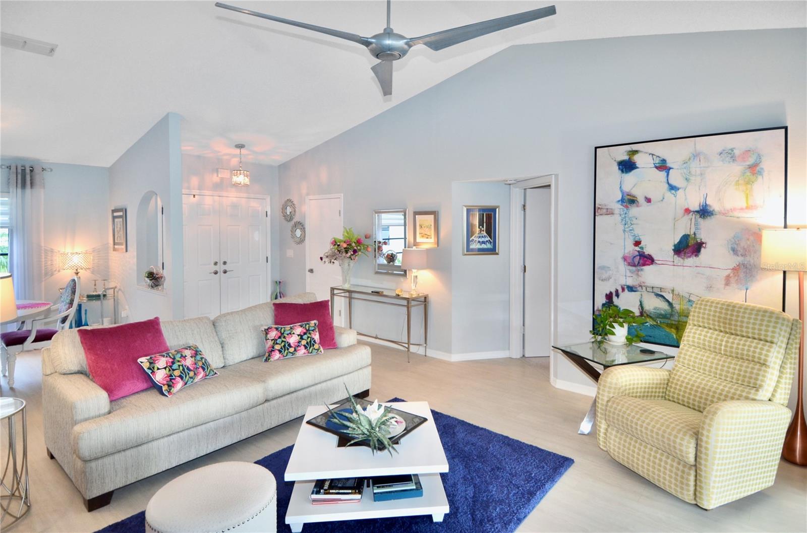 3286 Meadow Run, Venice, FL 34293