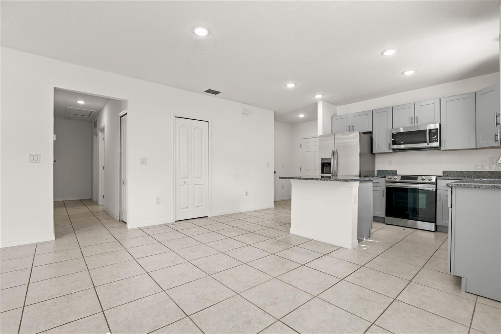 2860 Surf, Deltona, FL 32738
