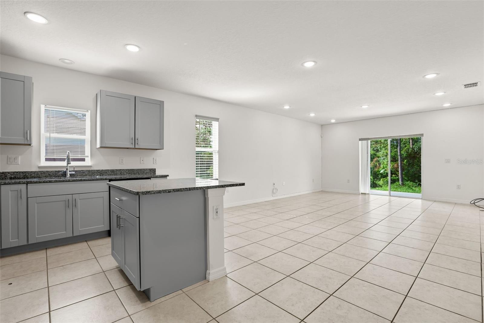 2860 Surf, Deltona, FL 32738