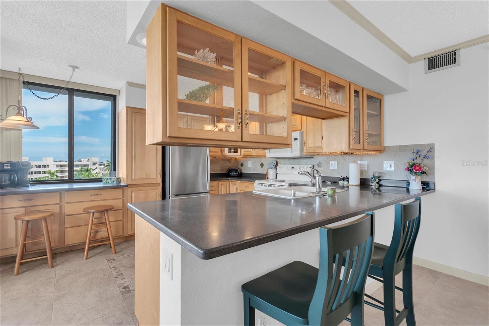 6287 Bahia del Mar Unit 602, St Petersburg, FL 33715