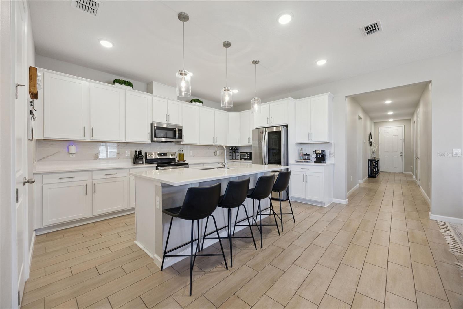 10053 Spring Lake, Clermont, FL 34711