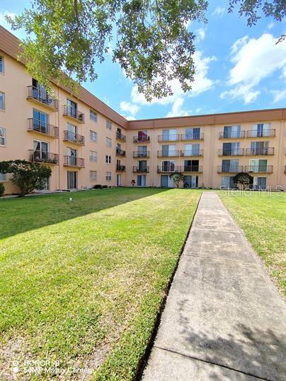 5820 Church Unit 112, Tampa, FL 33614