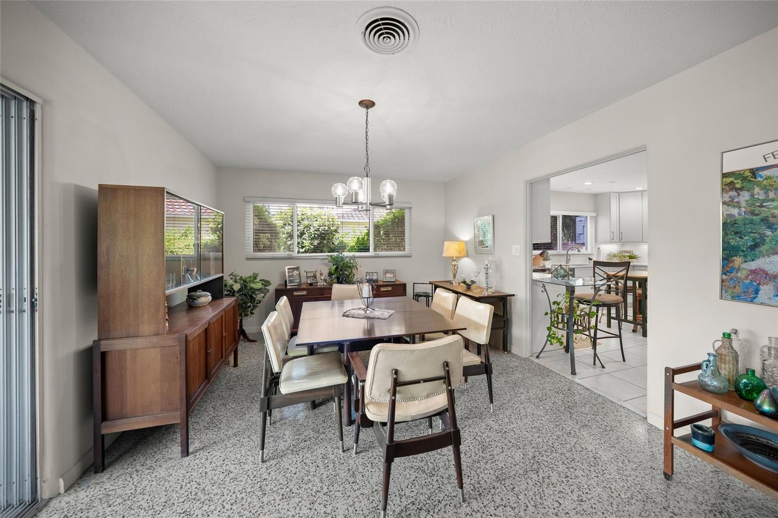1820 Stanford, Sarasota, FL 34231