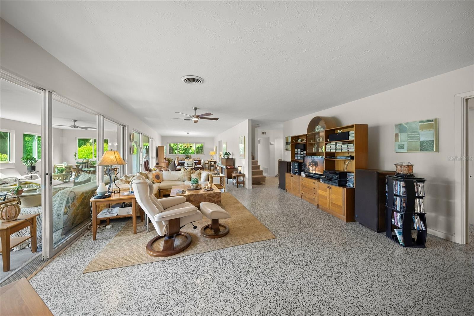 1820 Stanford, Sarasota, FL 34231