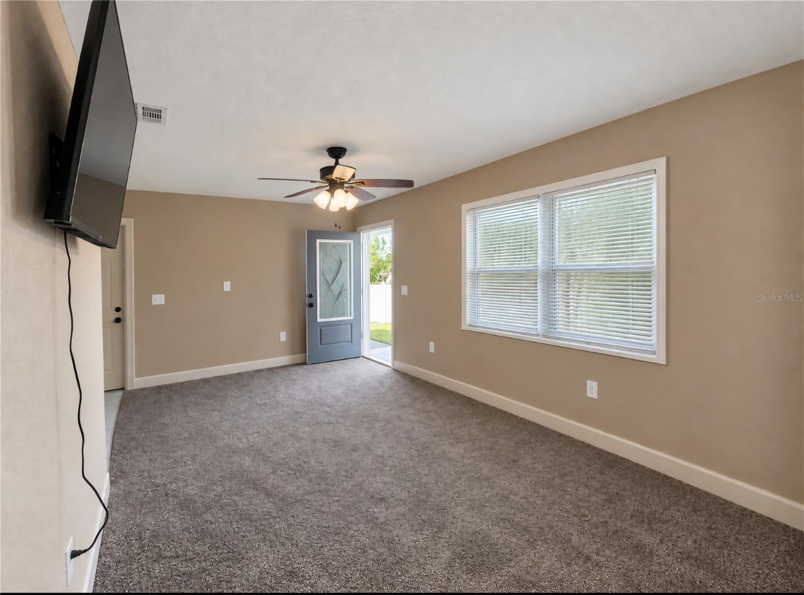 6800 1st, St Petersburg, FL 33702