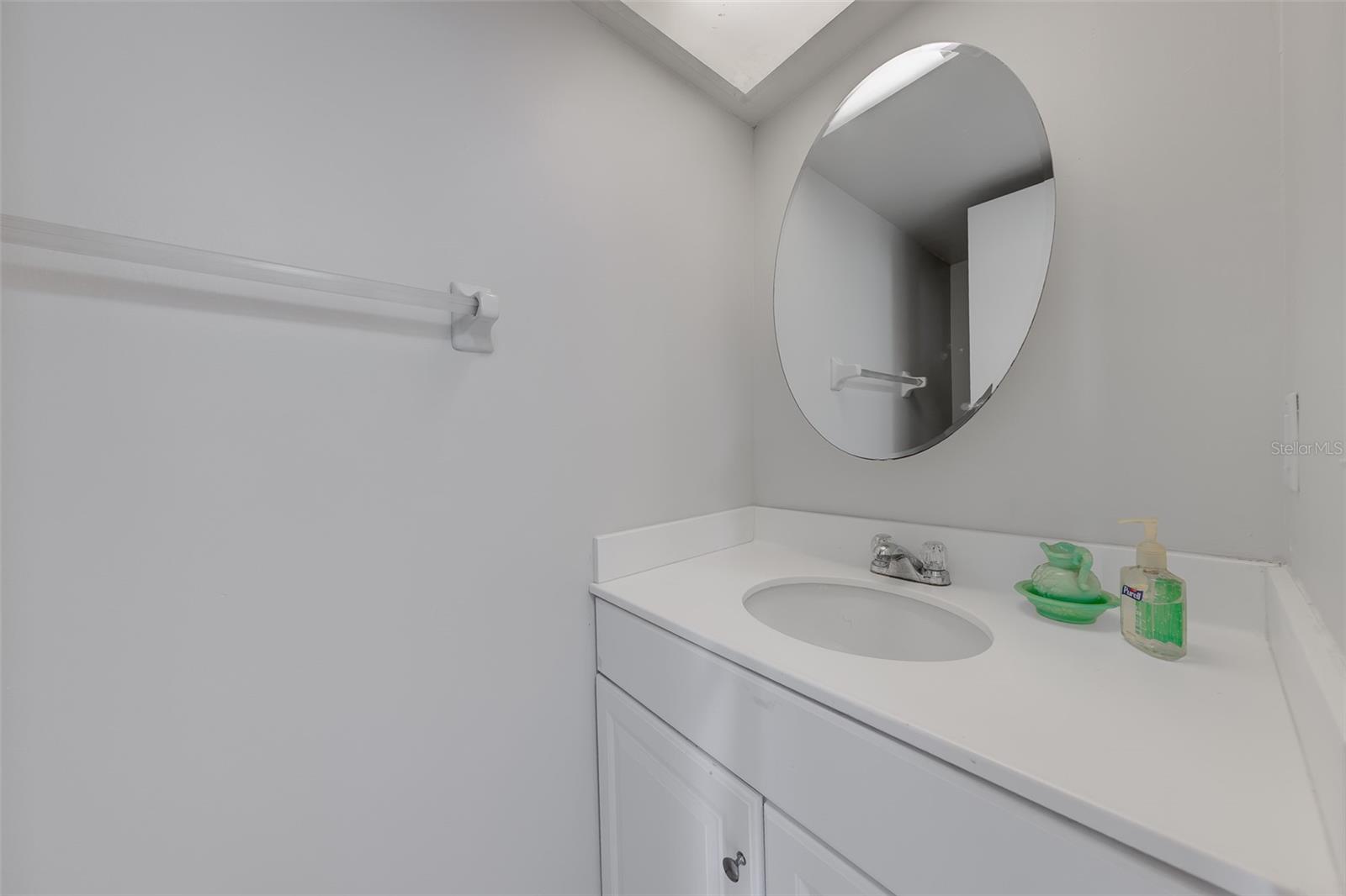 5090 Bay Unit 124, St Petersburg, FL 33703