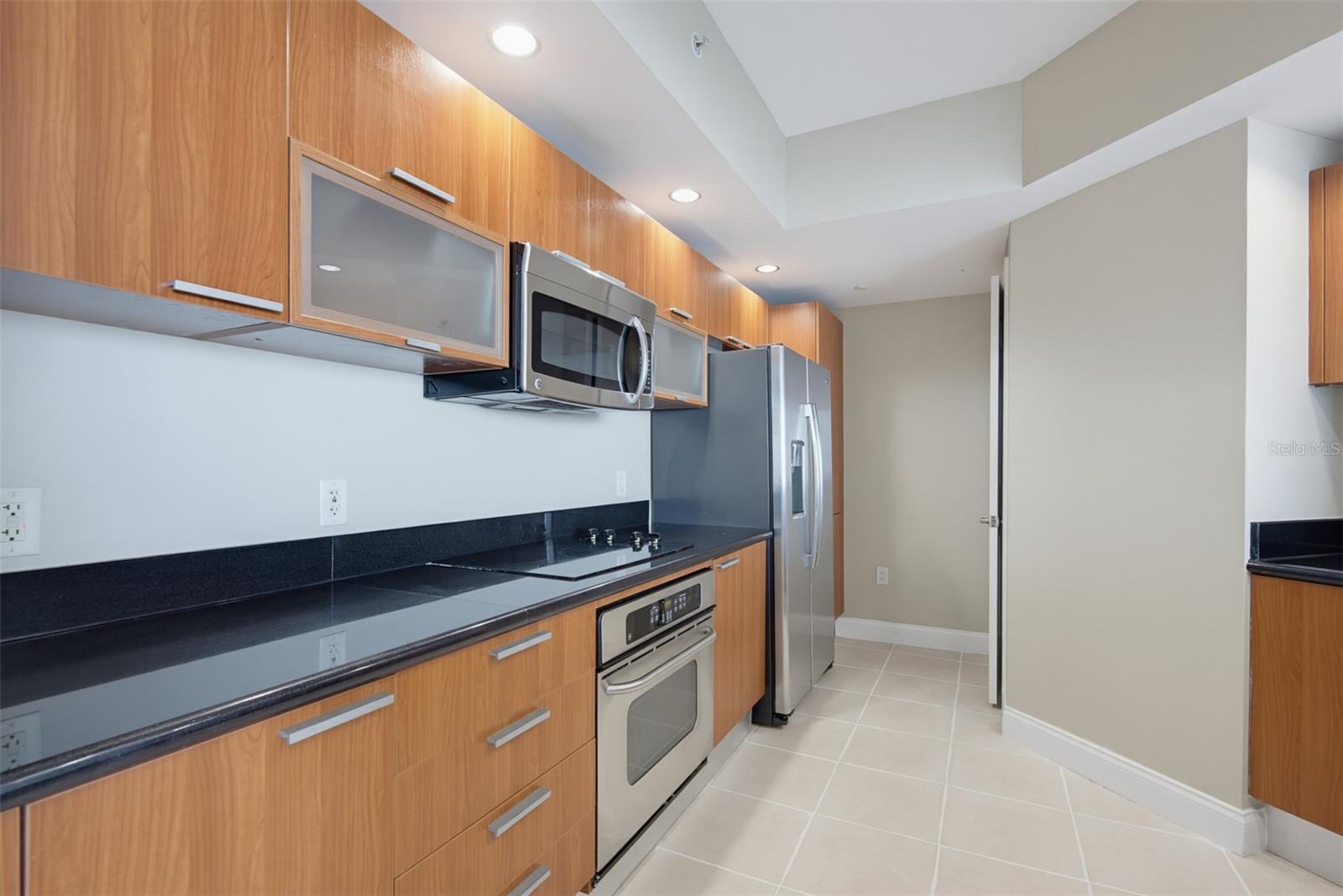 241 Riverside Unit 1006, Holly Hill, FL 32117