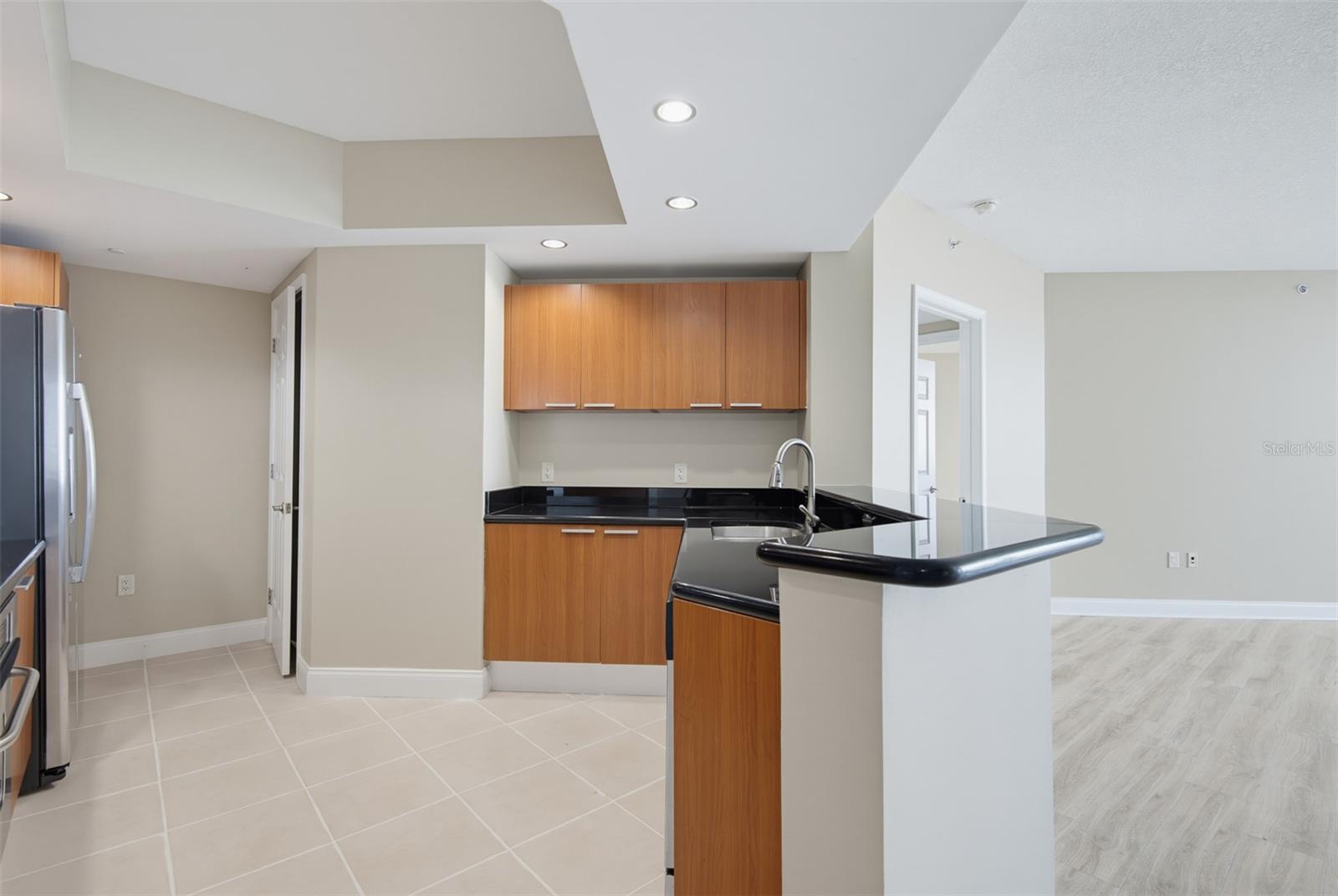 241 Riverside Unit 1006, Holly Hill, FL 32117