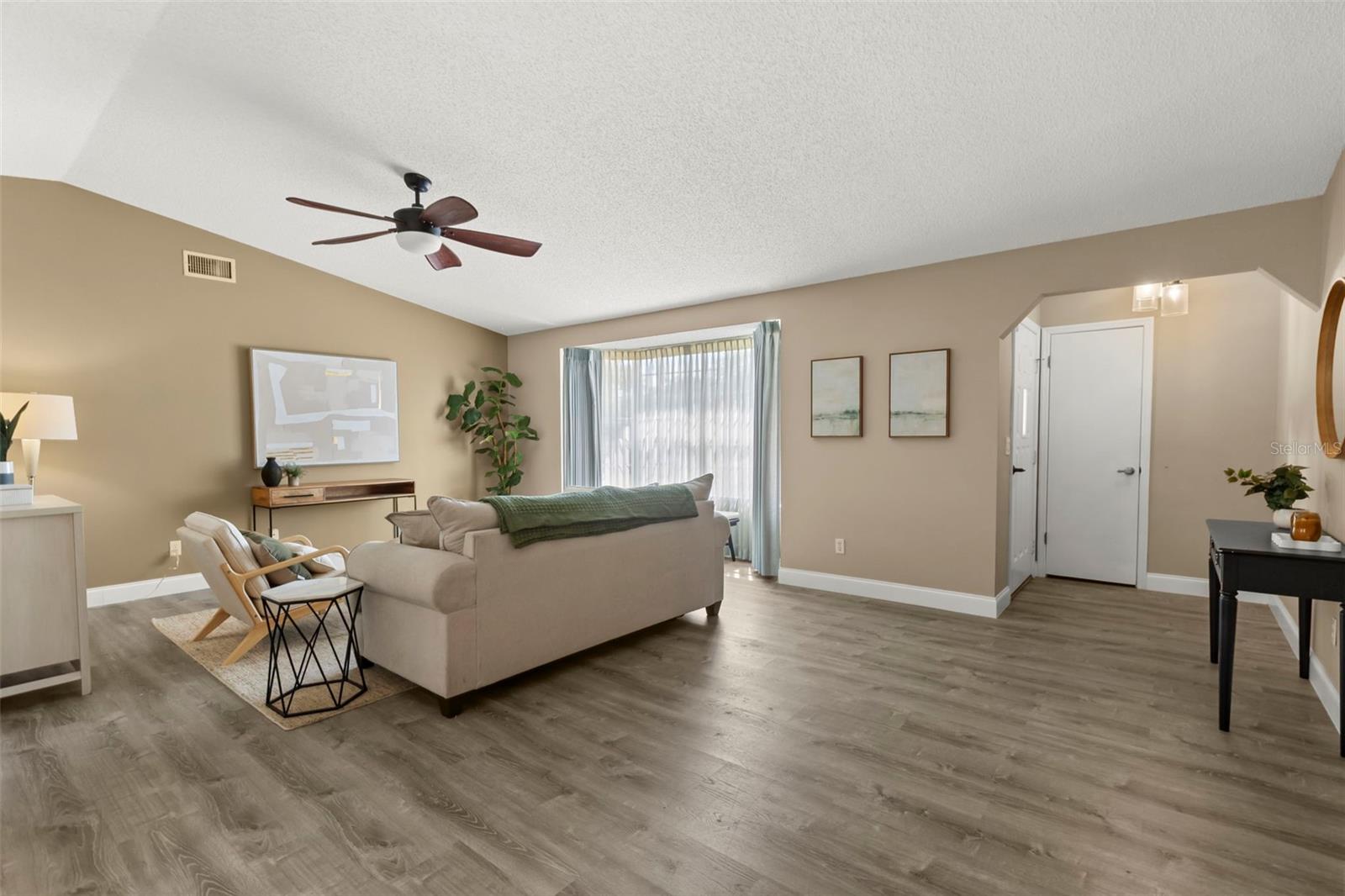121 Oak Ridge, Edgewater, FL 32132