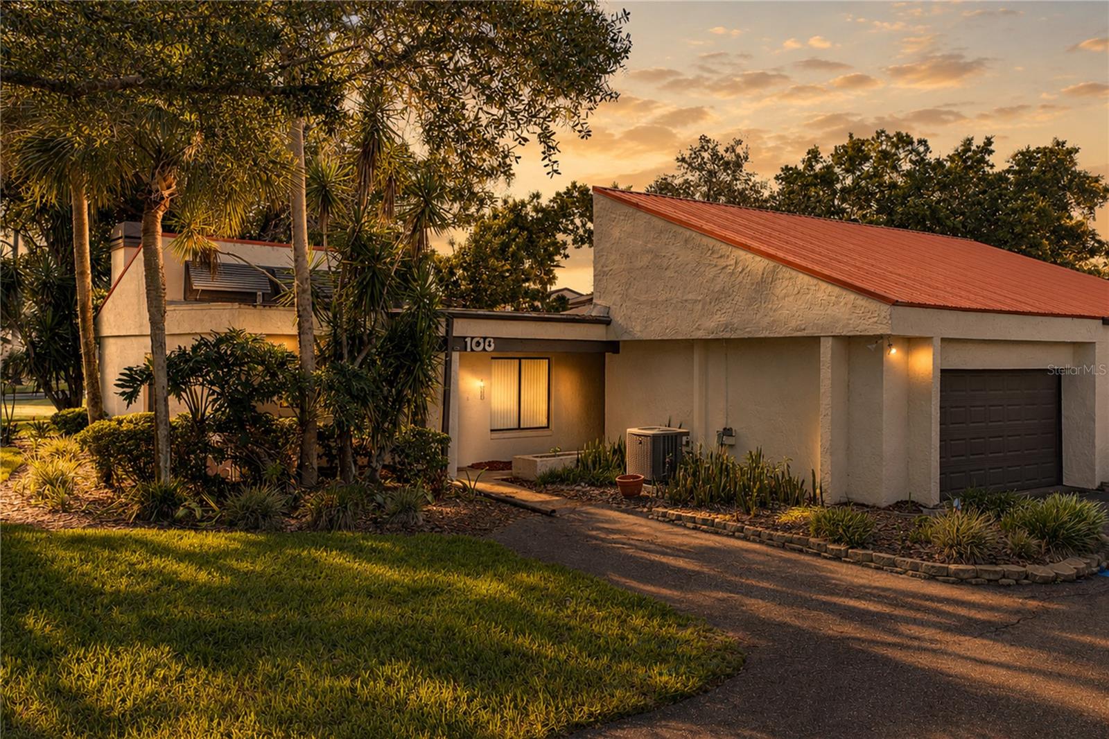 108 Capri, Plant City, FL 33566