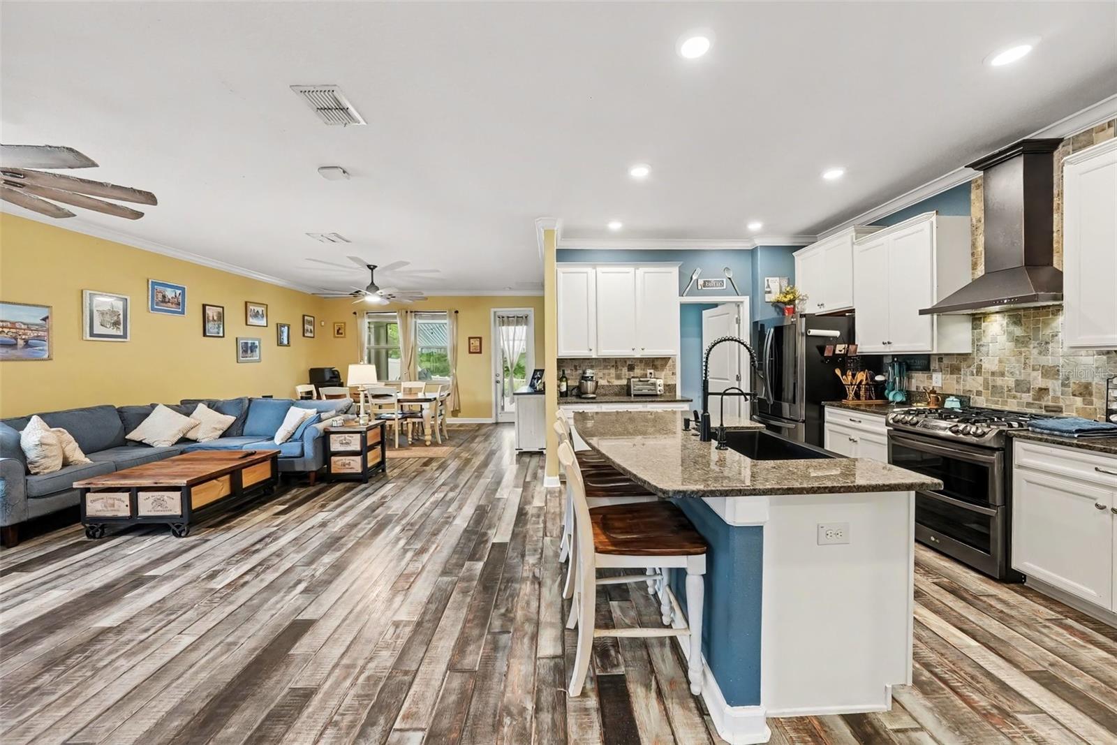 21922 Crest Meadow, Land O Lakes, FL 34637