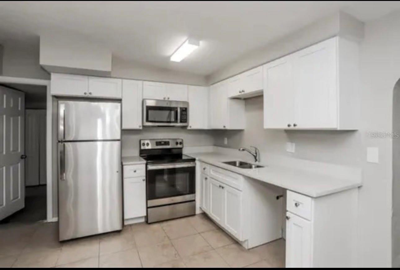 918 Valmar, Brandon, FL 33511